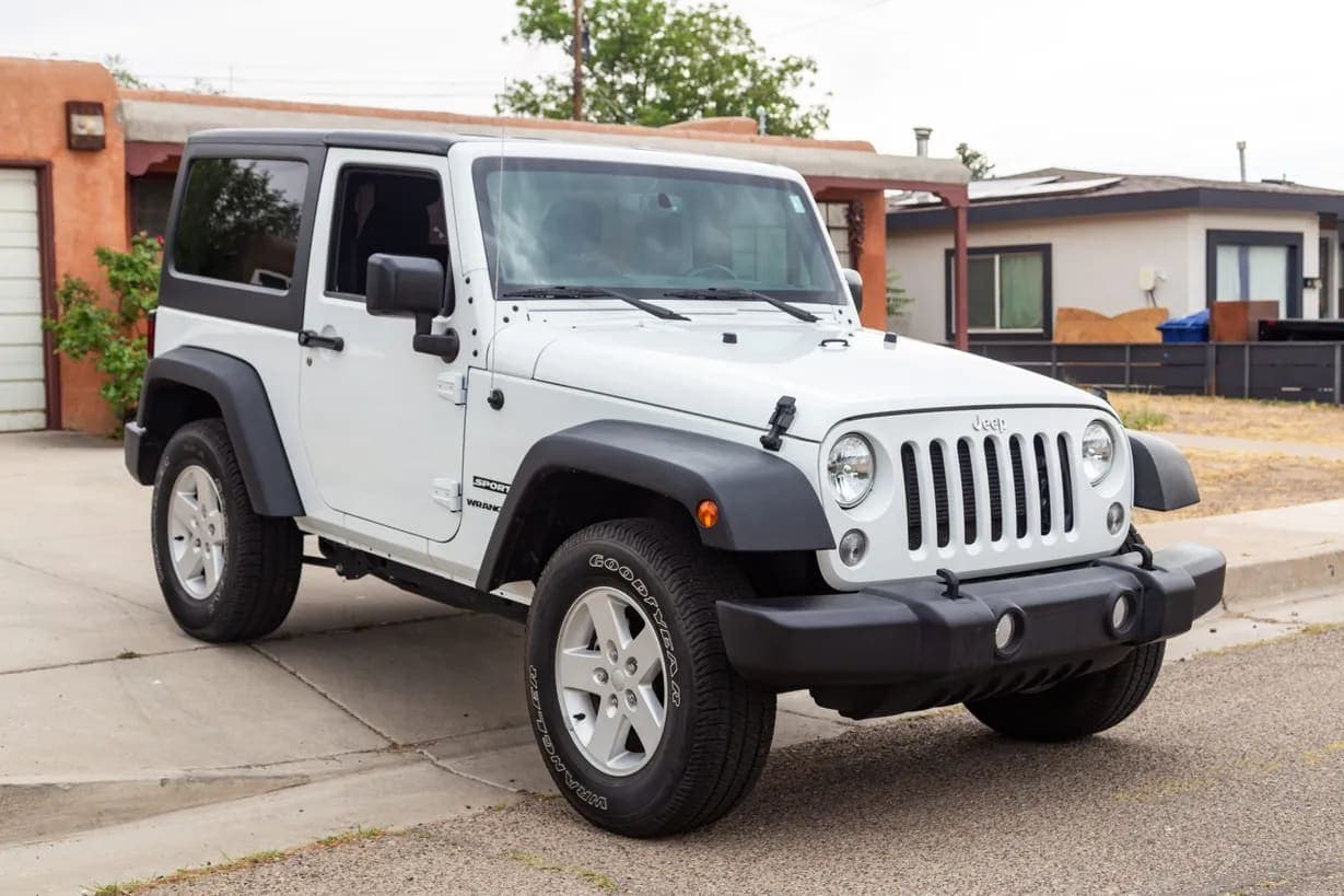 2017 Jeep Wrangler Sport video preview