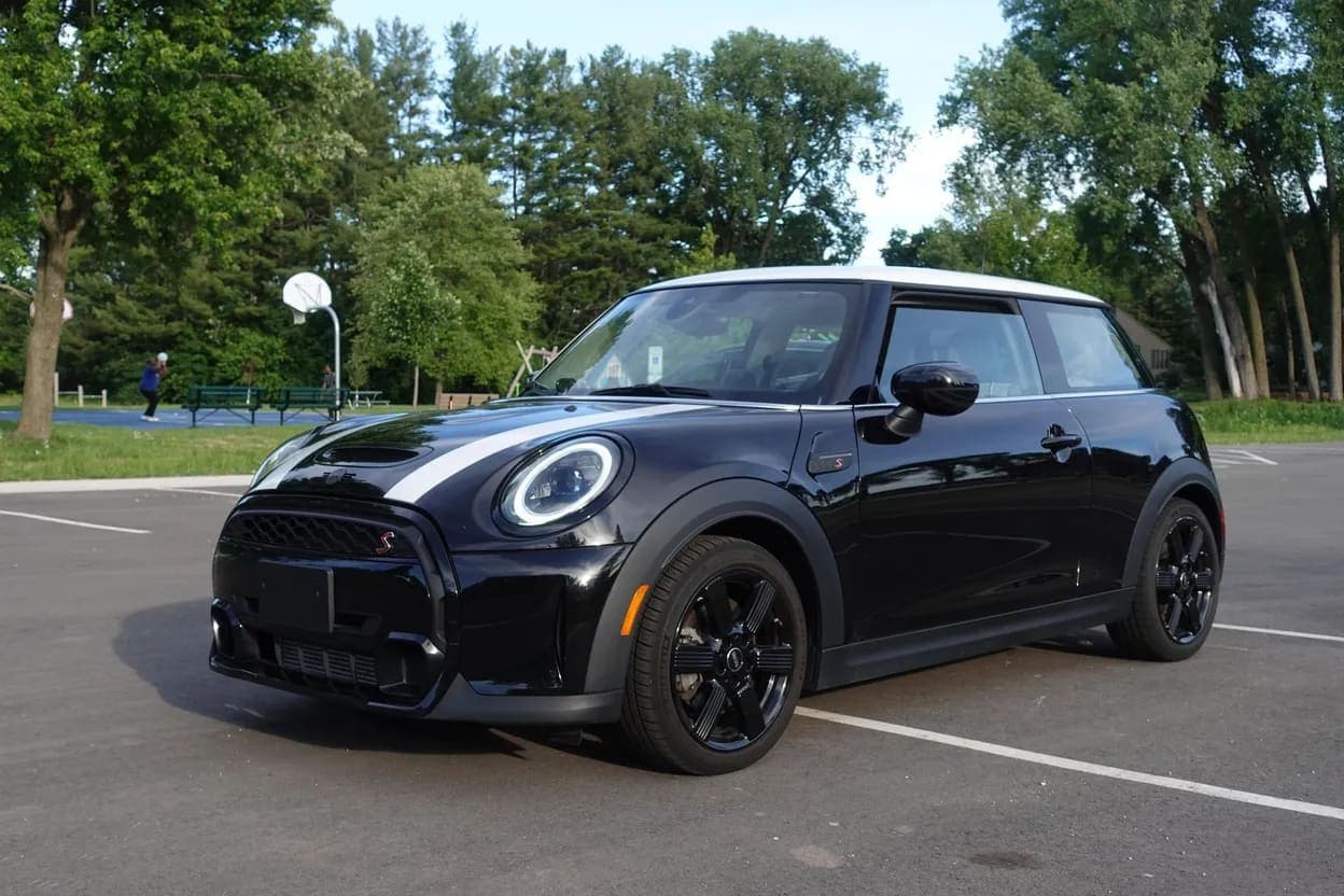 2022 Mini Cooper S Hardtop, view 1