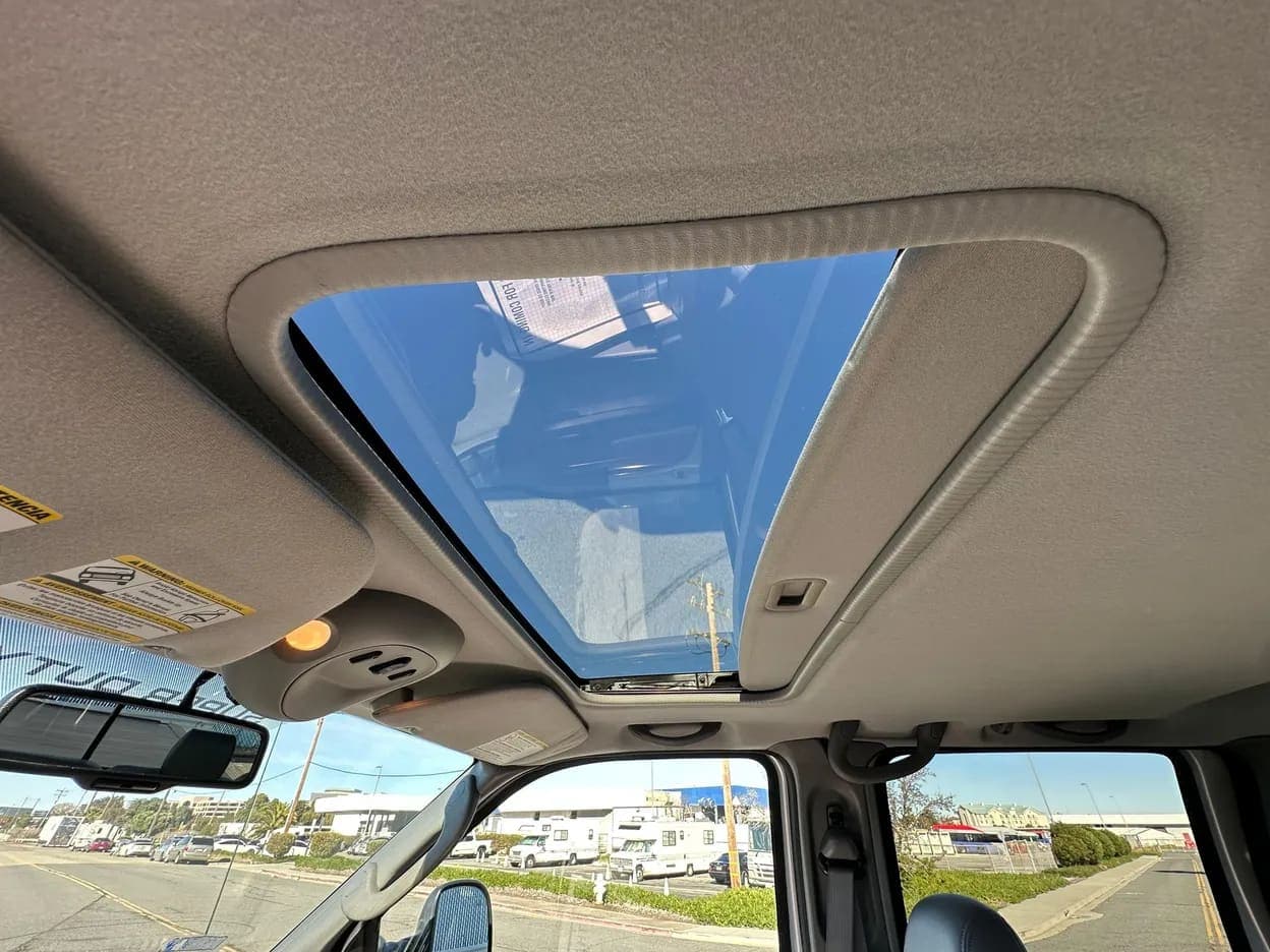 2006 Ford F-250 Super Duty Lariat, view