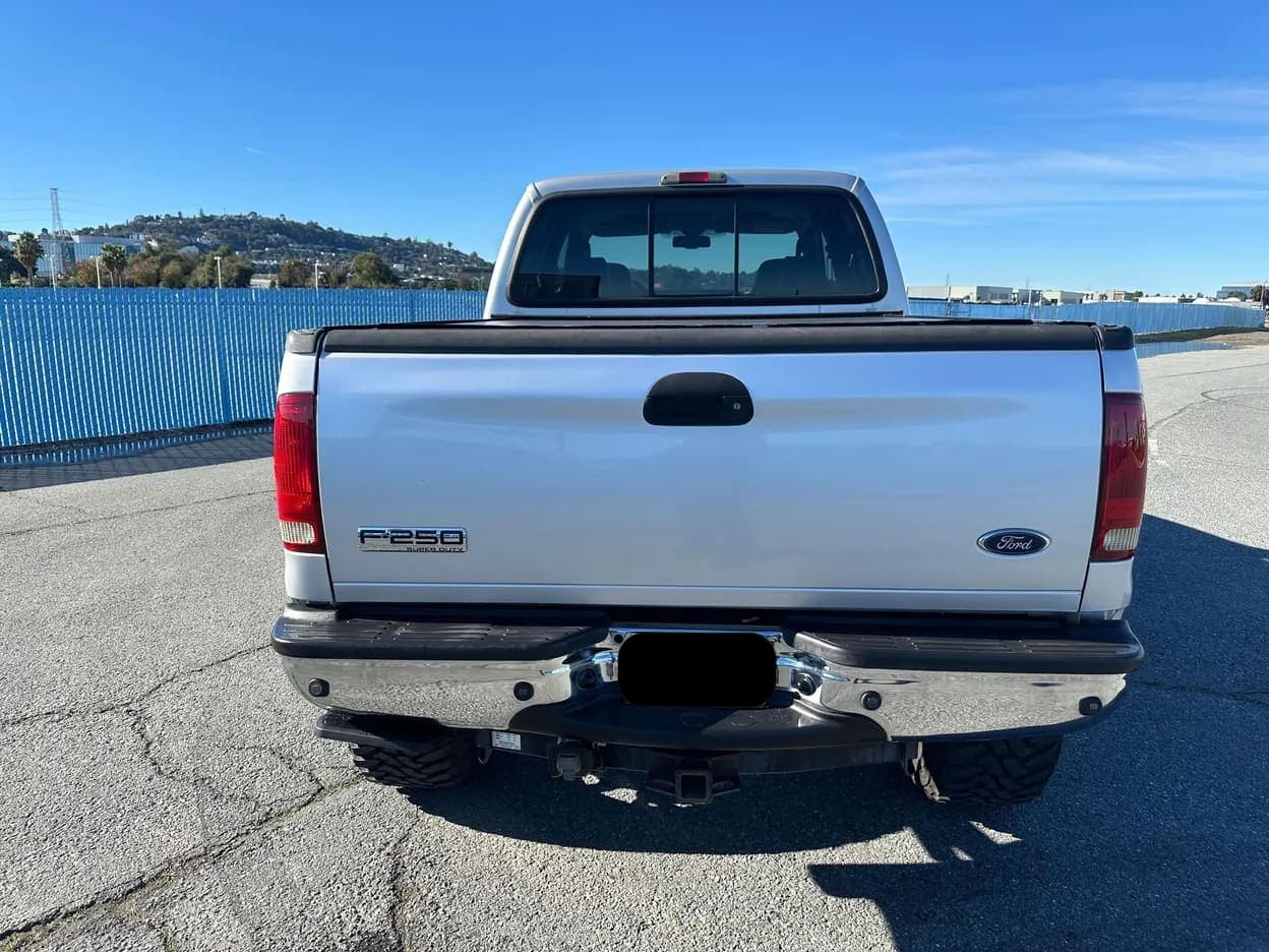 2006 Ford F-250 Super Duty Lariat, view