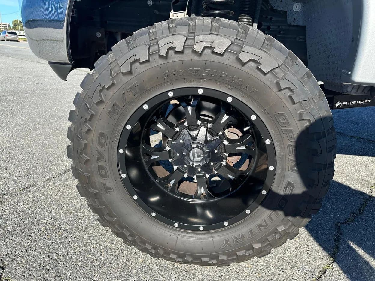 2006 Ford F-250 Super Duty Lariat, view