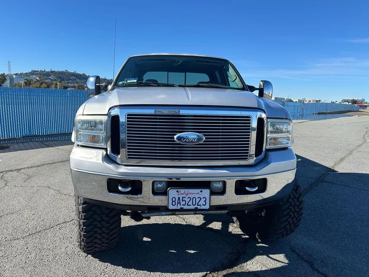 2006 Ford F-250 Super Duty Lariat, view