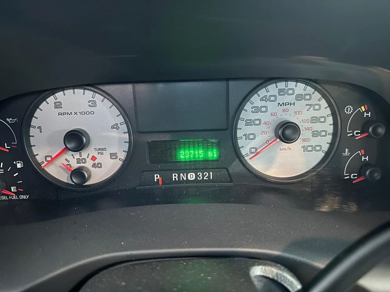 2006 Ford F-250 Super Duty Lariat, view
