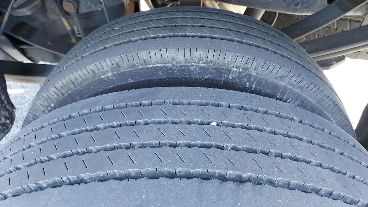 2008 Ford F-450 King Ranch, view