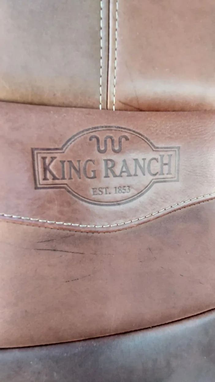 2008 Ford F-450 King Ranch, view