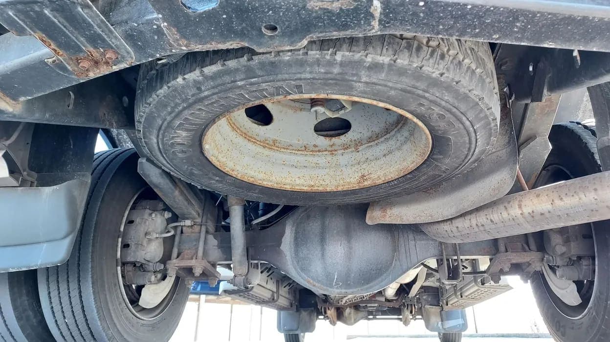 2008 Ford F-450 King Ranch, view