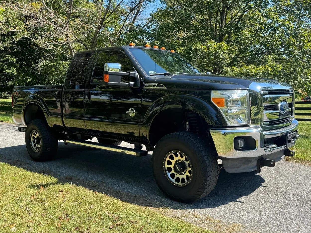 2012 Ford F-250 Super Duty Lariat video preview