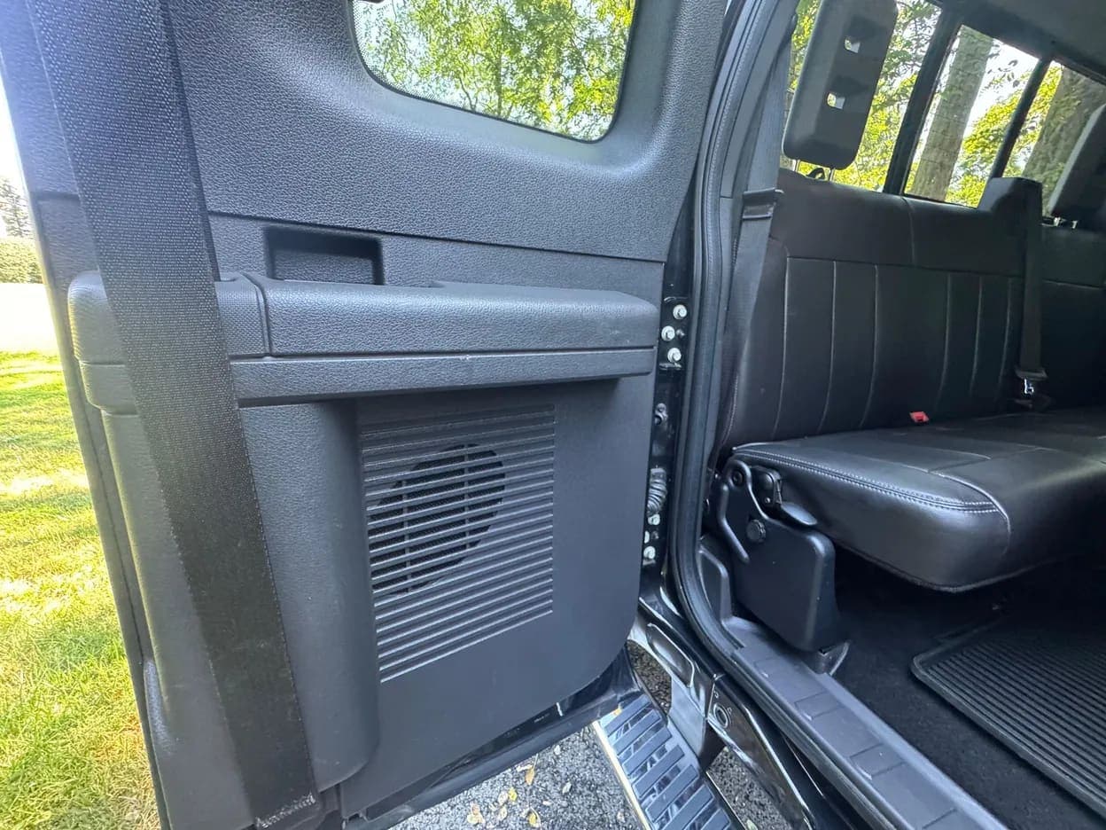 2012 Ford F-250 Super Duty Lariat, view