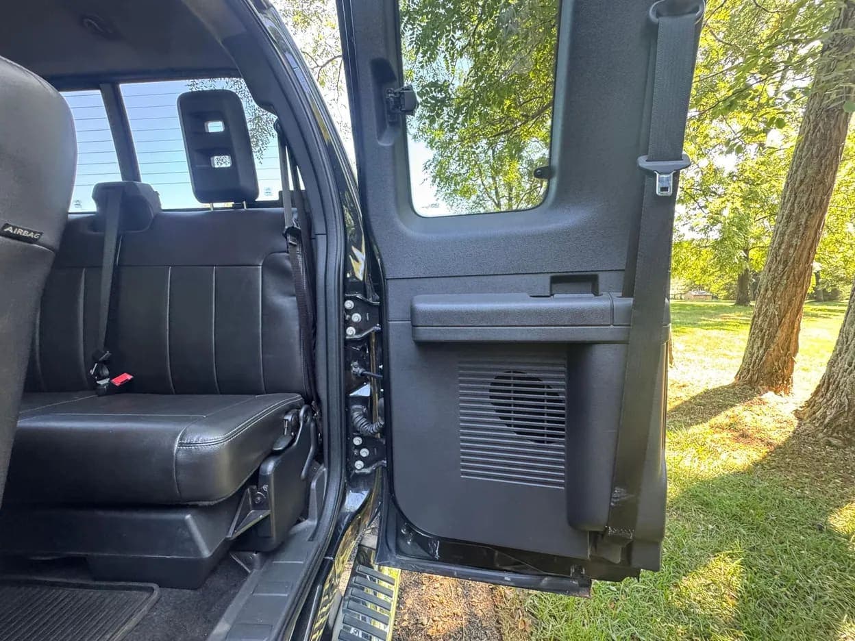 2012 Ford F-250 Super Duty Lariat, view