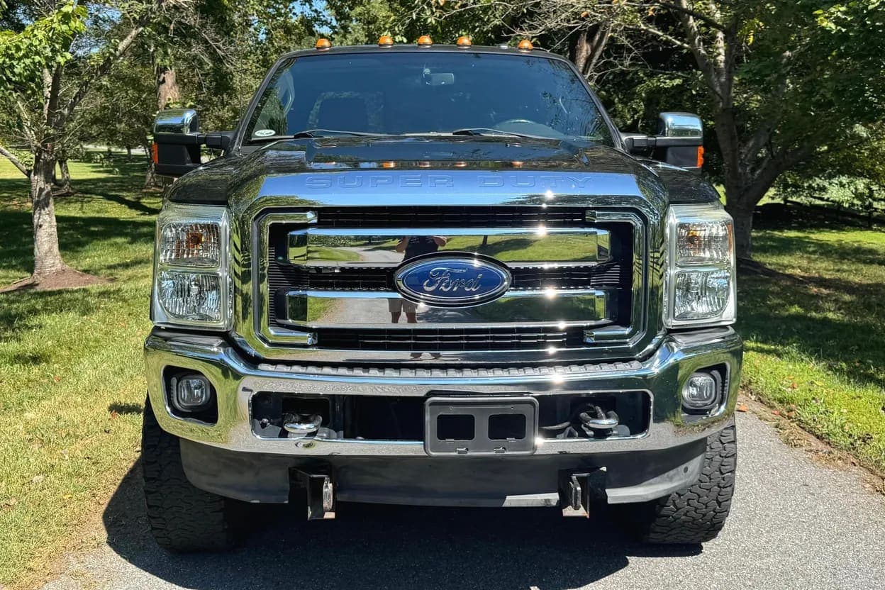 2012 Ford F-250 Super Duty Lariat, view
