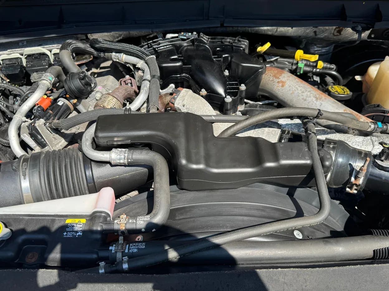 2012 Ford F-250 Super Duty Lariat, view