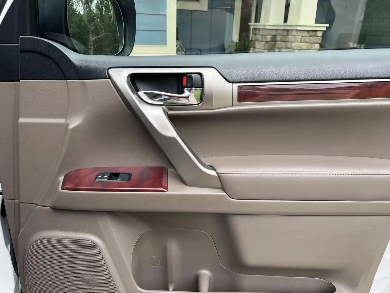 2012 Lexus GX 460, view