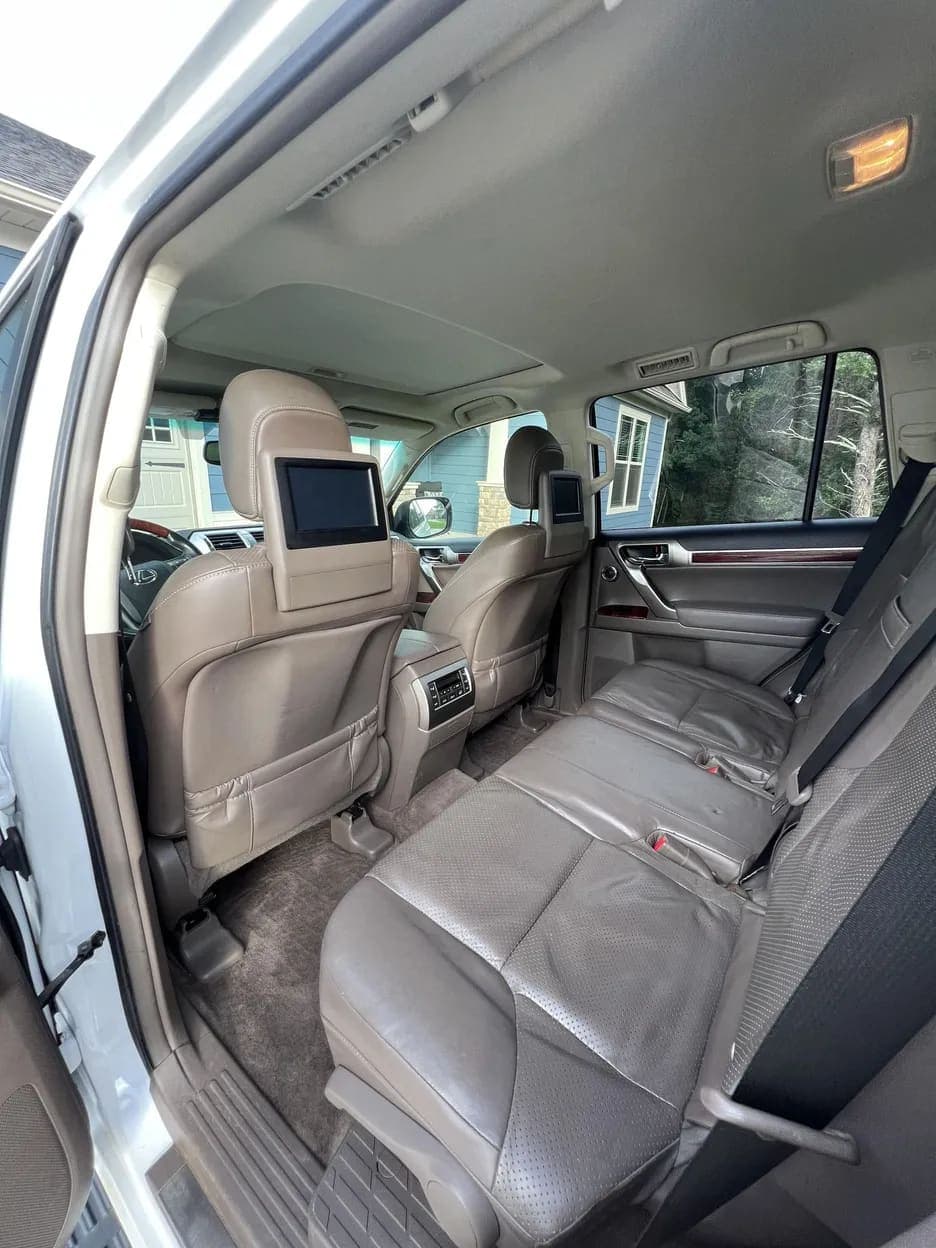 2012 Lexus GX 460, view
