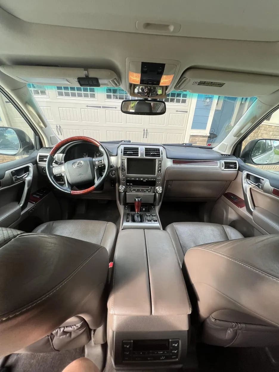 2012 Lexus GX 460, view