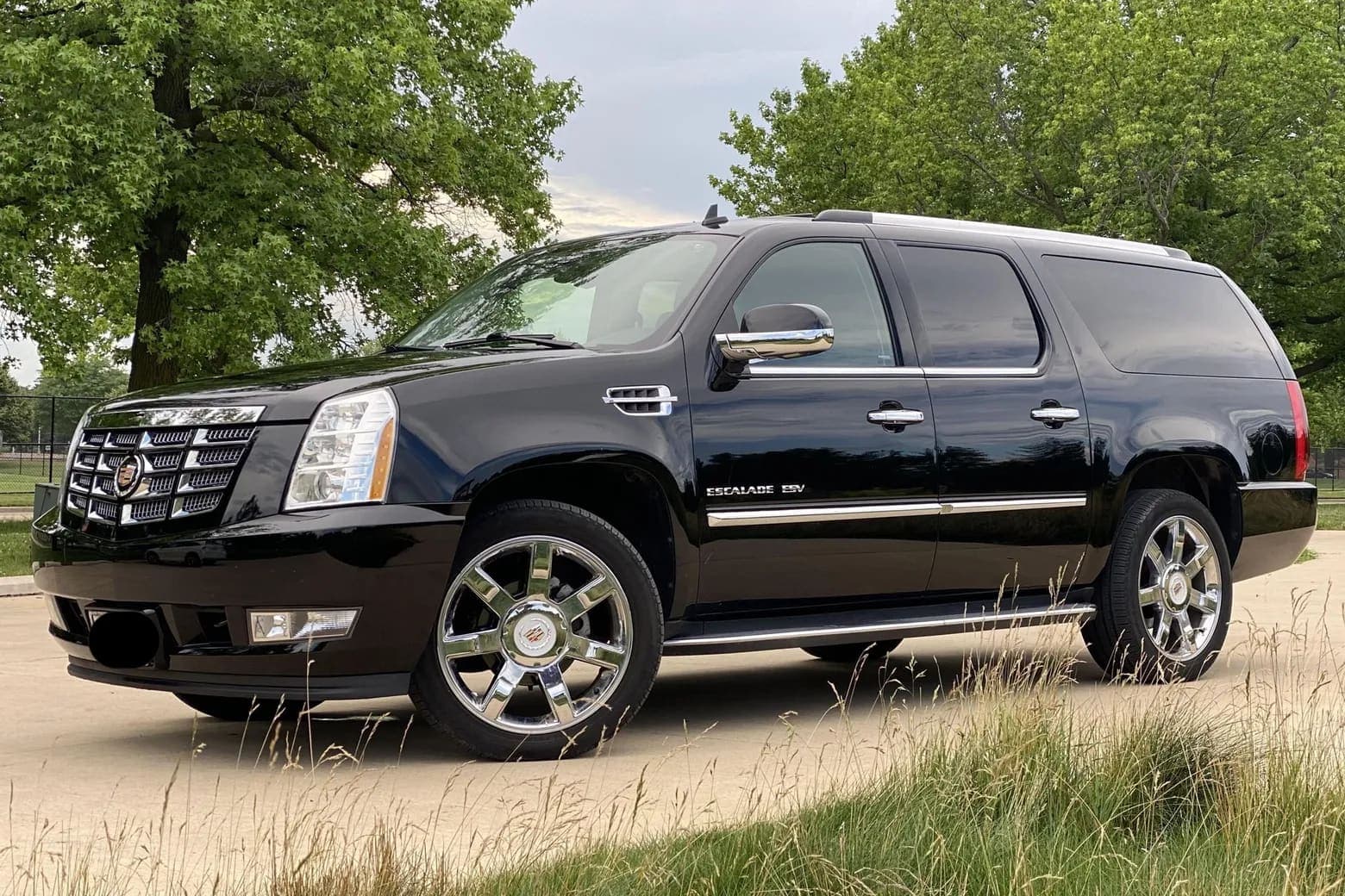 2013 Cadillac Escalade ESV, view