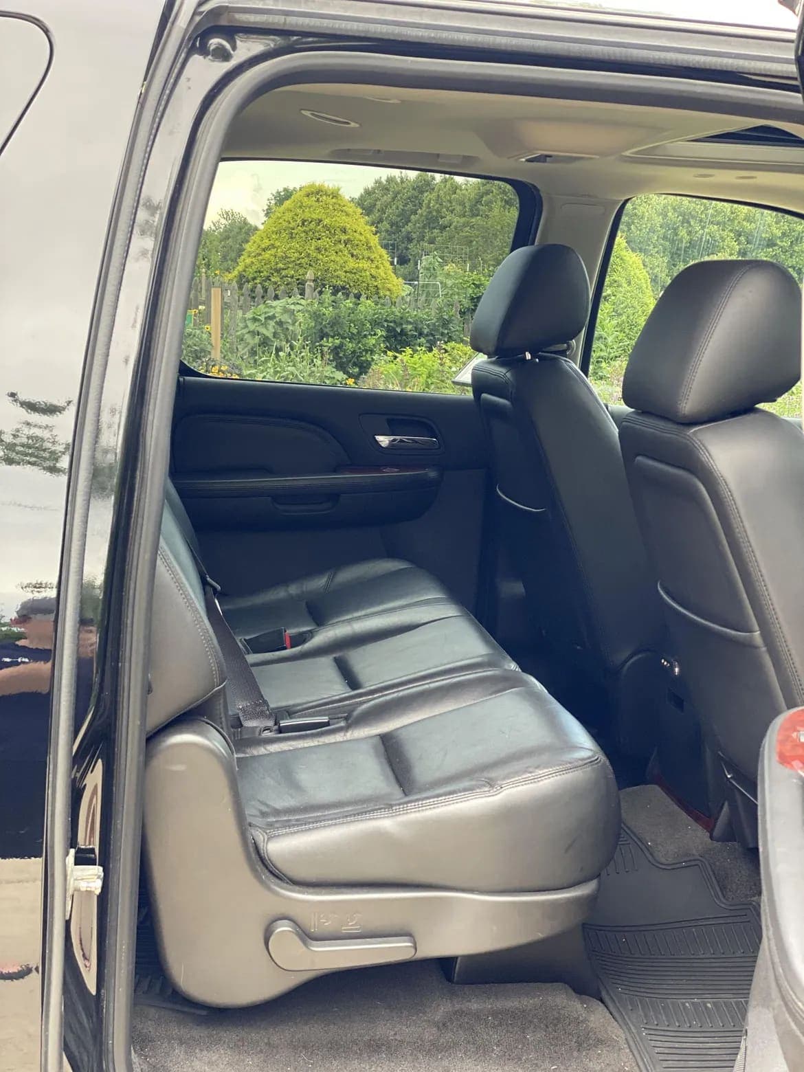2013 Cadillac Escalade ESV, view