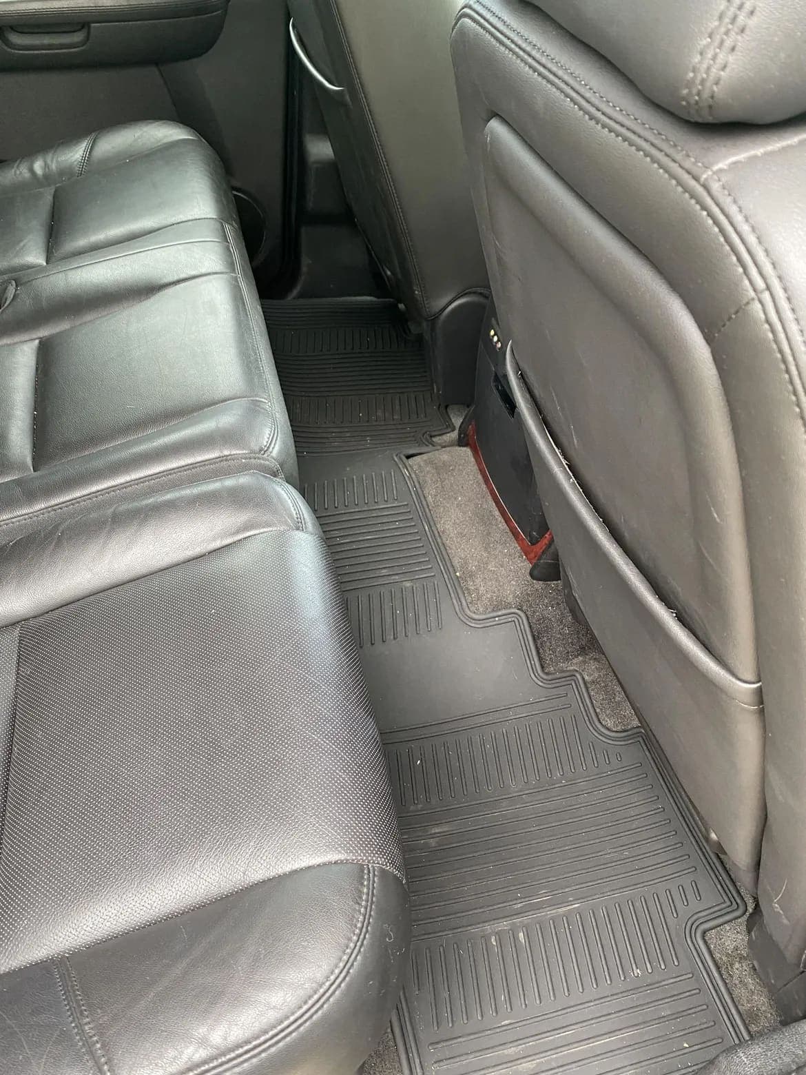 2013 Cadillac Escalade ESV, view