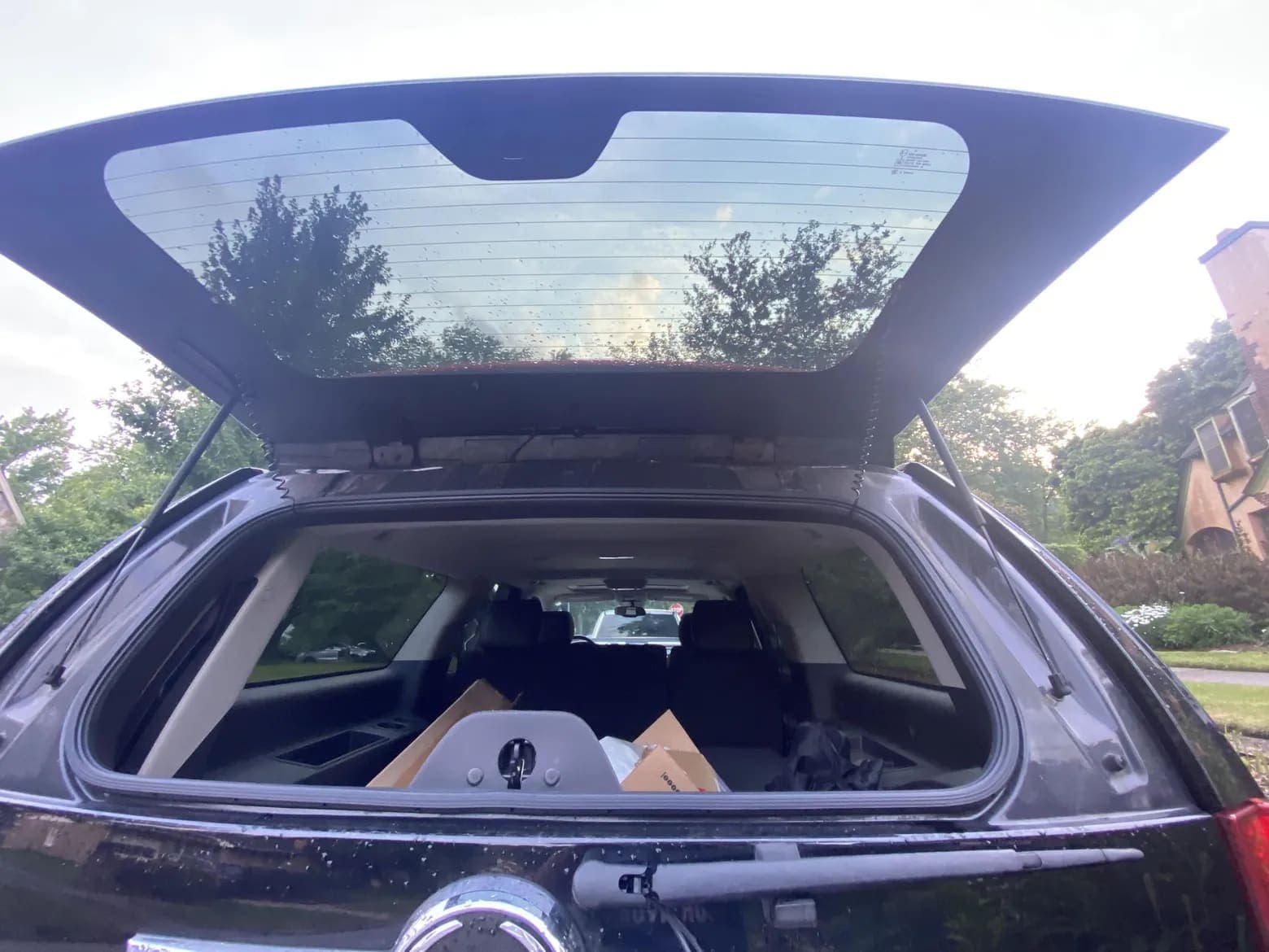 2013 Cadillac Escalade ESV, view