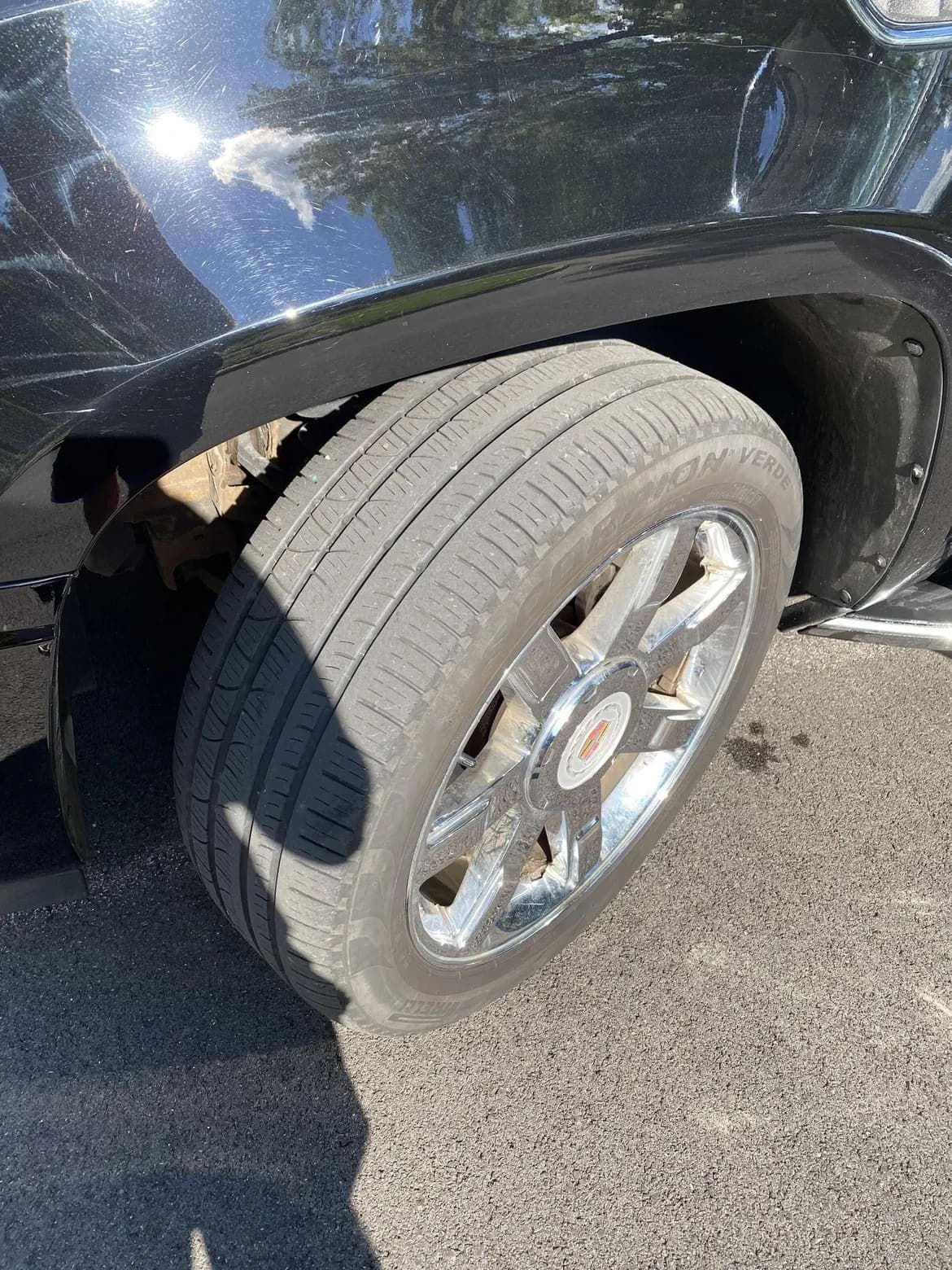 2013 Cadillac Escalade ESV, view