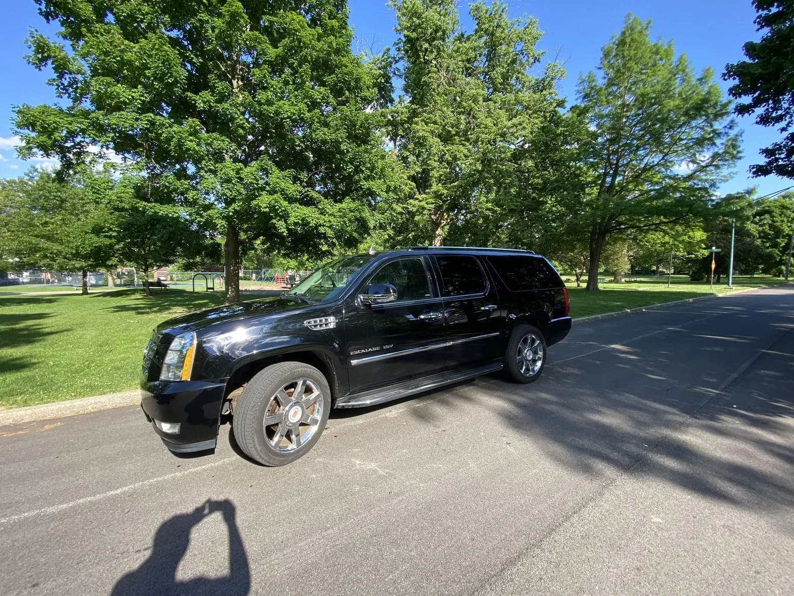 2013 Cadillac Escalade ESV, view
