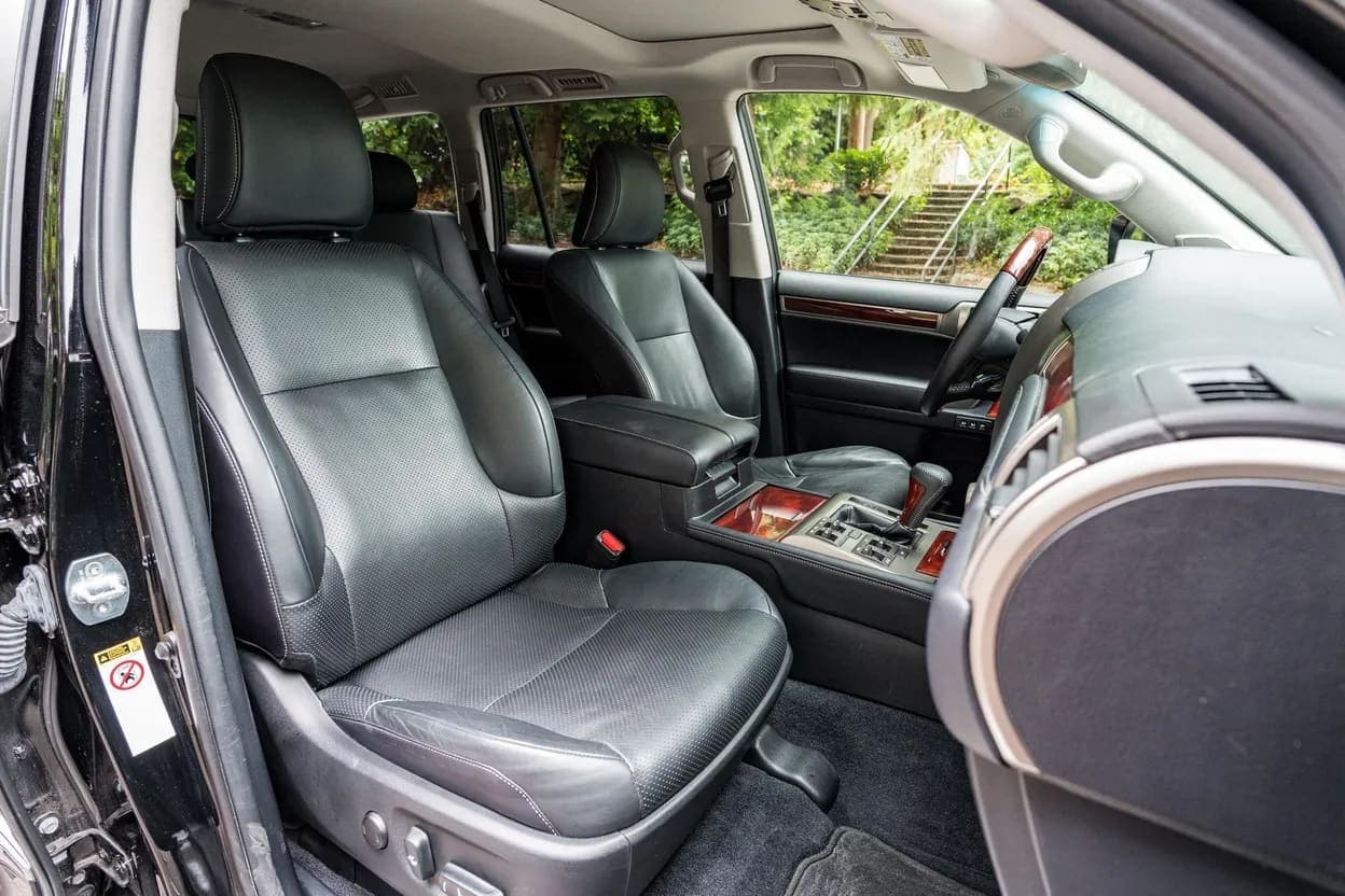 2013 Lexus GX 460, view