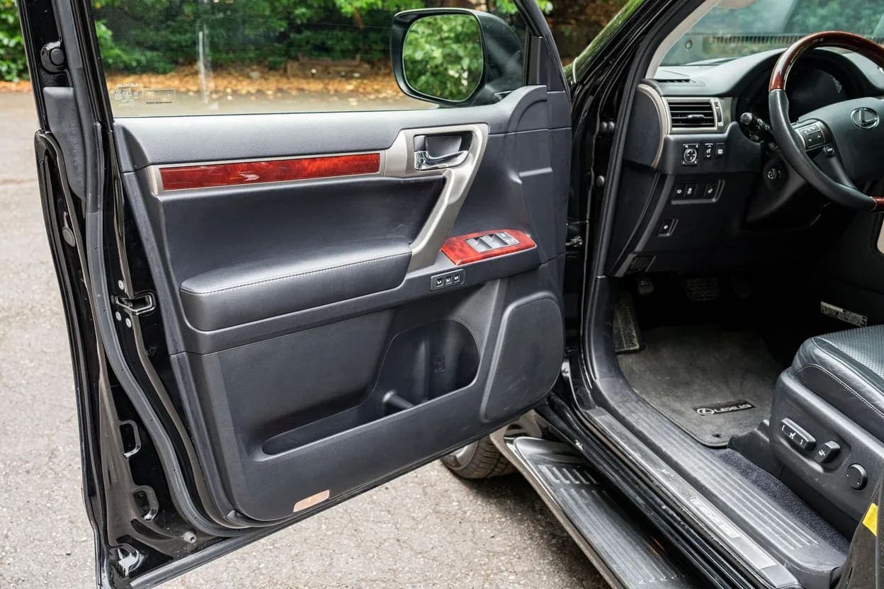 2013 Lexus GX 460, view