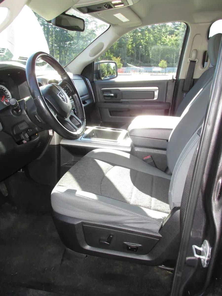 2014 Dodge Ram 1500 Big Horn, view
