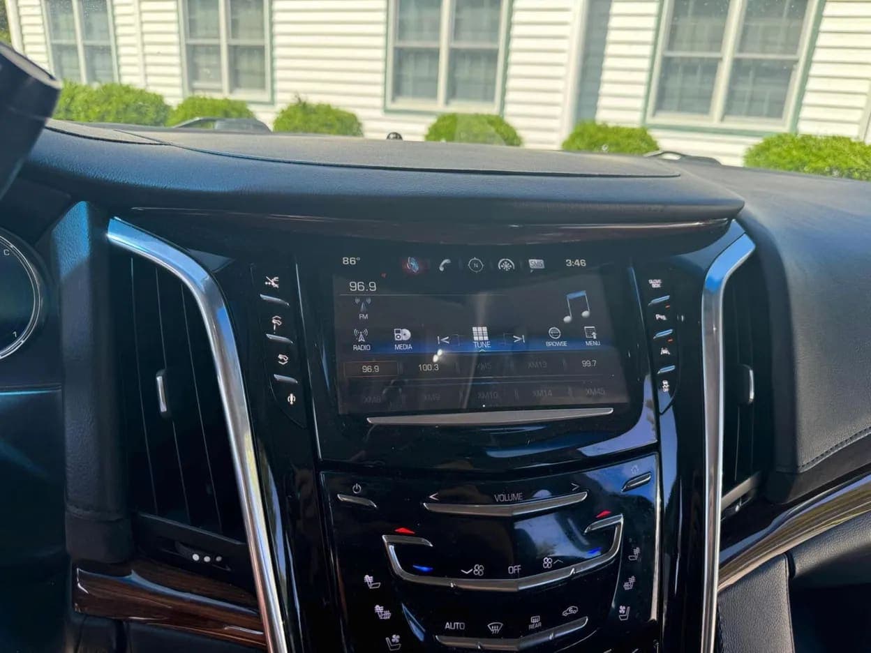 2016 Cadillac Escalade ESV, view