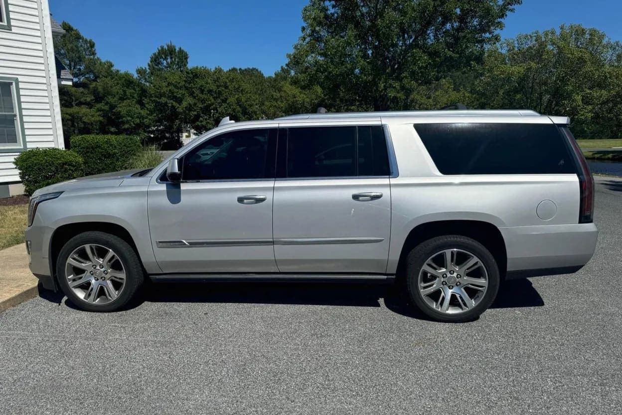 2016 Cadillac Escalade ESV, view