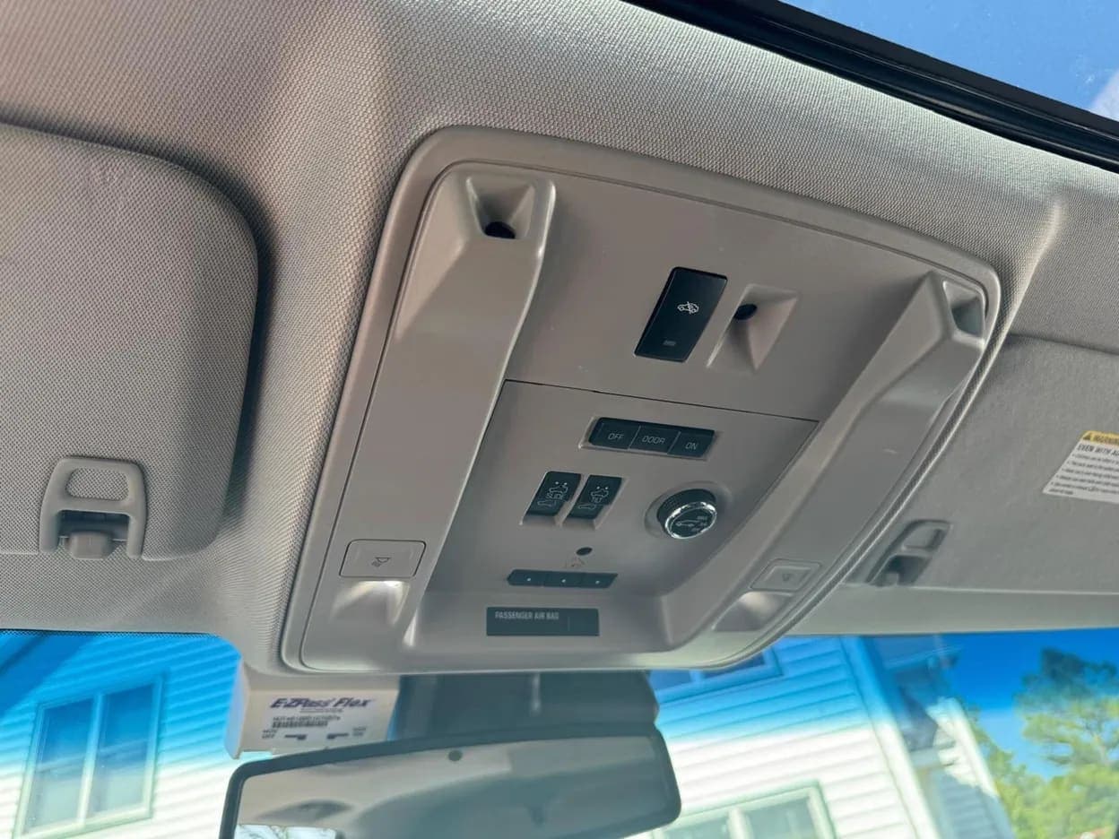 2016 Cadillac Escalade ESV, view