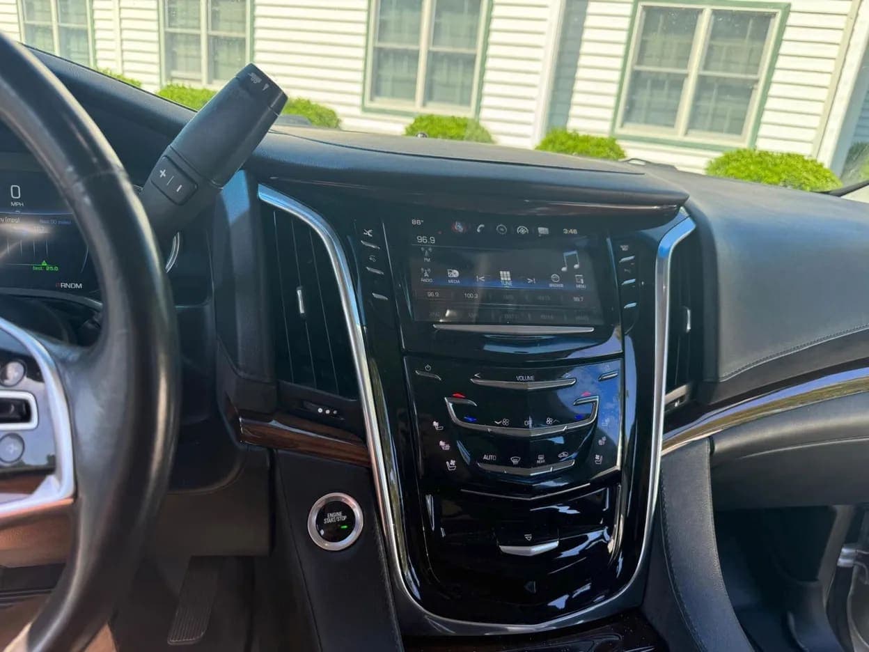 2016 Cadillac Escalade ESV, view
