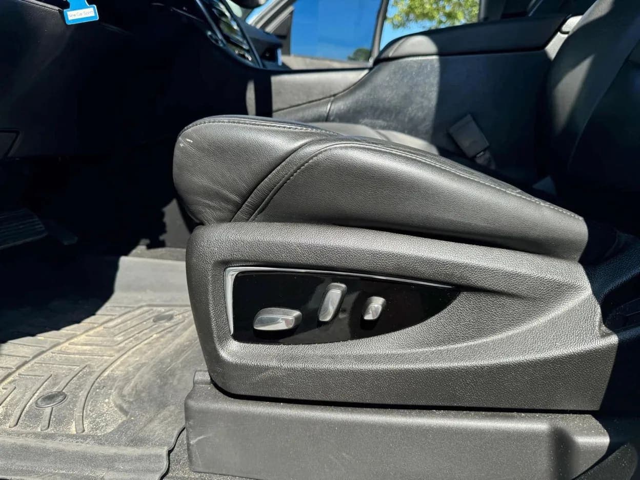 2016 Cadillac Escalade ESV, view