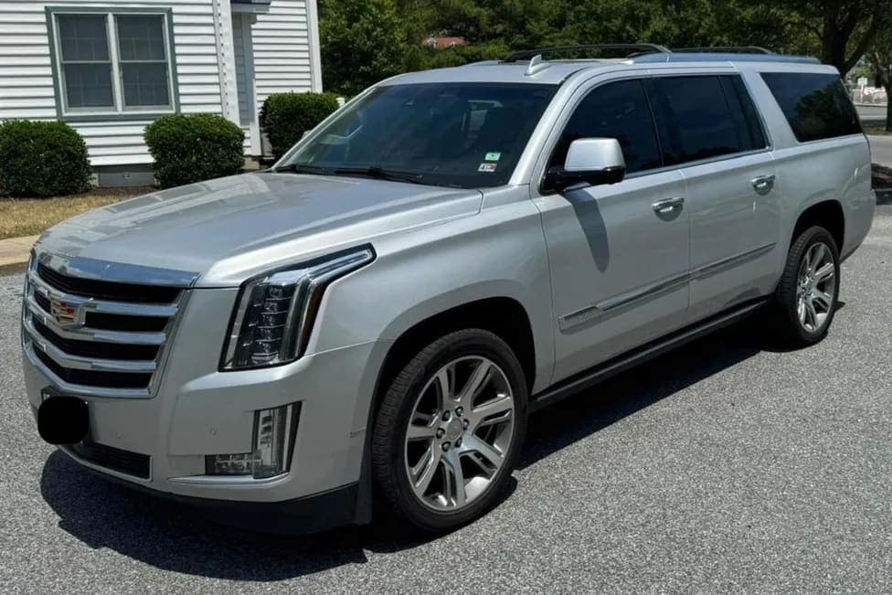 2016 Cadillac Escalade ESV, view
