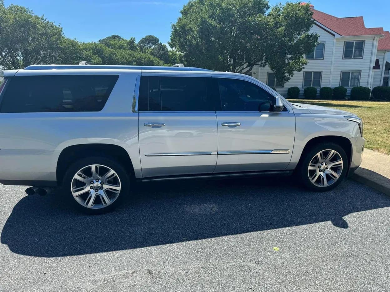 2016 Cadillac Escalade ESV, view