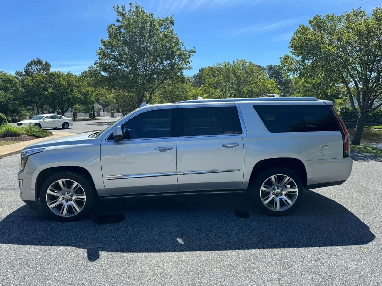 2016 Cadillac Escalade ESV, view