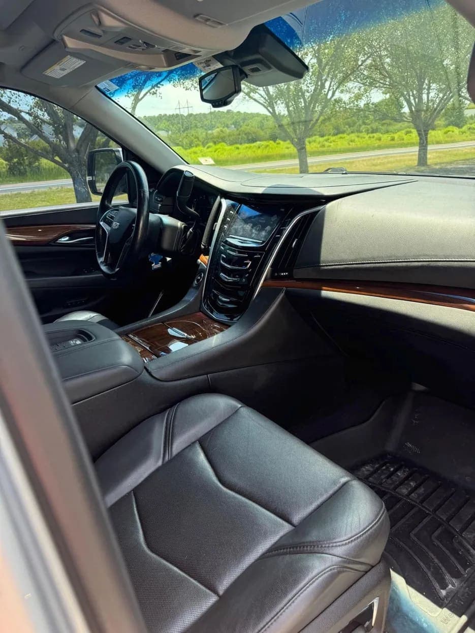 2016 Cadillac Escalade ESV, view