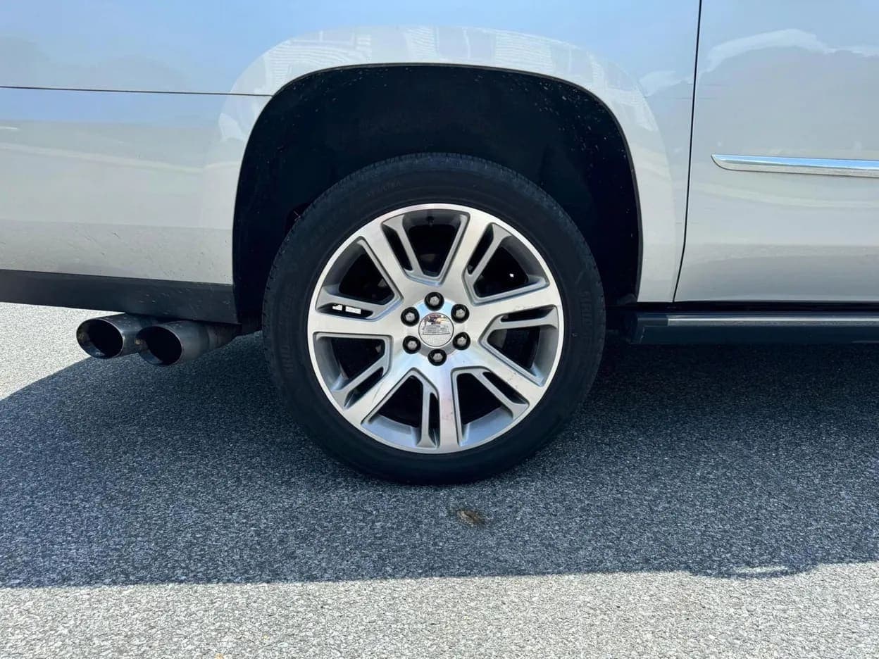 2016 Cadillac Escalade ESV, view