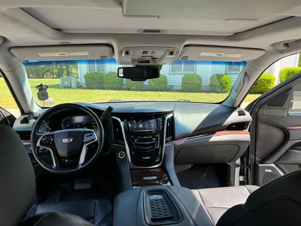 2016 Cadillac Escalade ESV, view