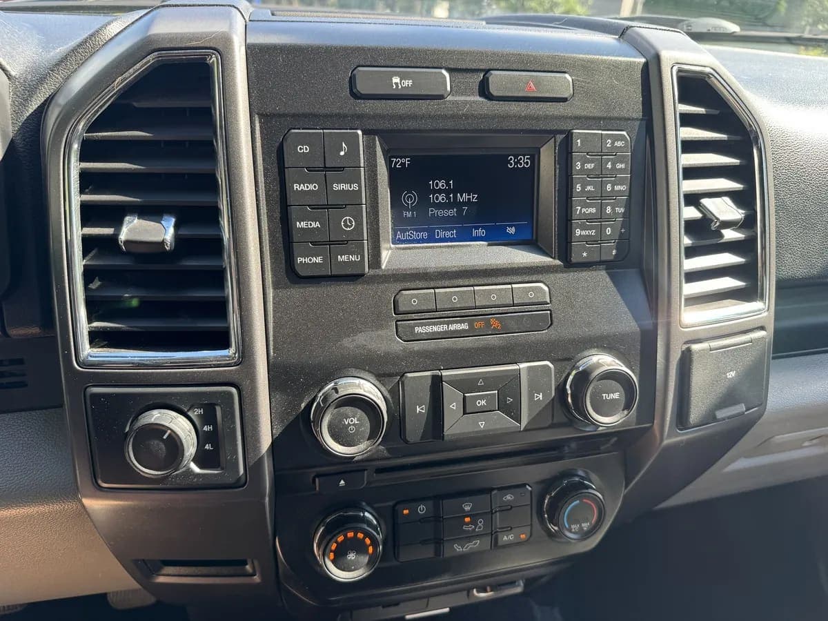 2016 Ford F-150 Crew Cab, view