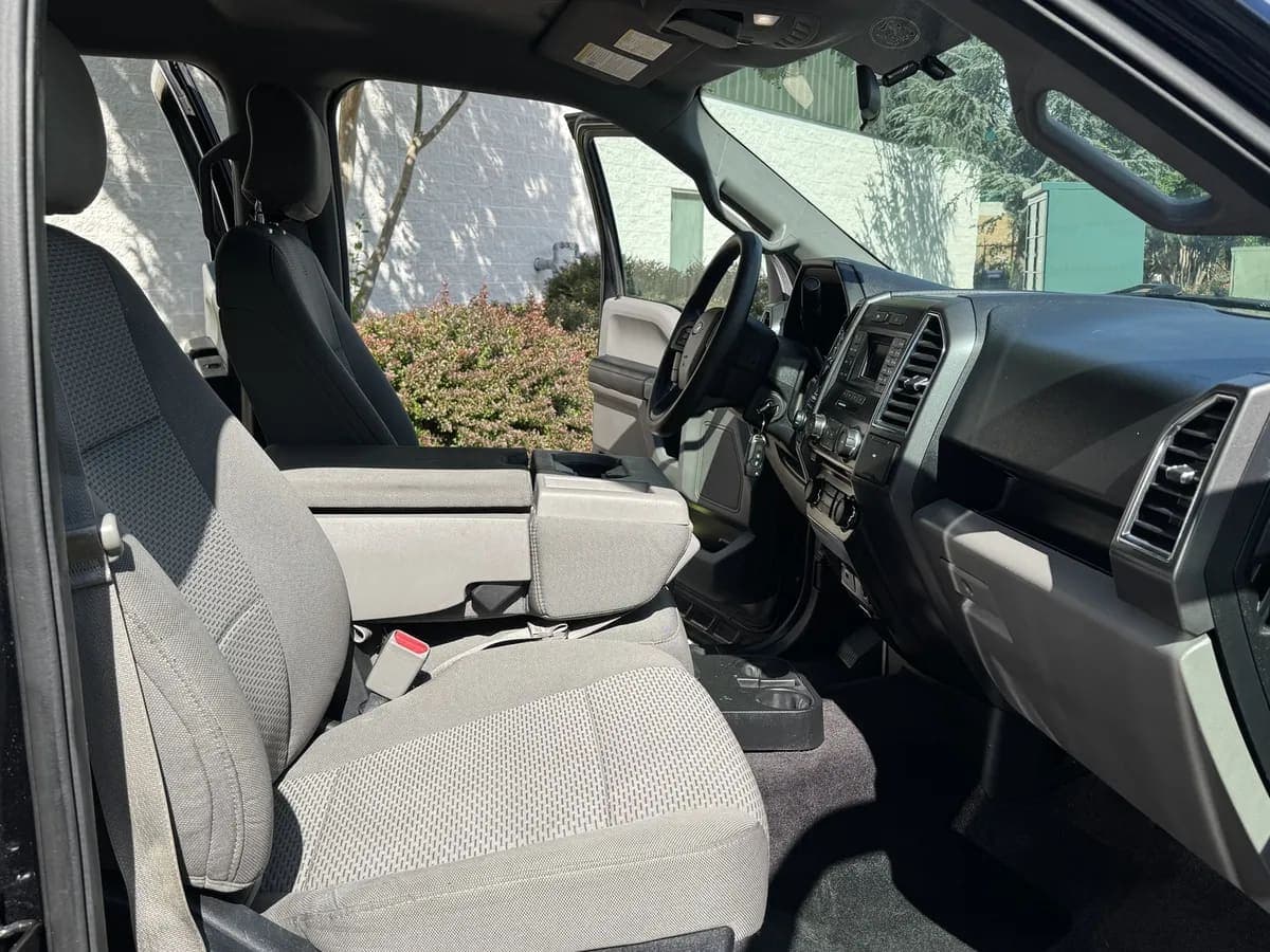 2016 Ford F-150 Crew Cab, view