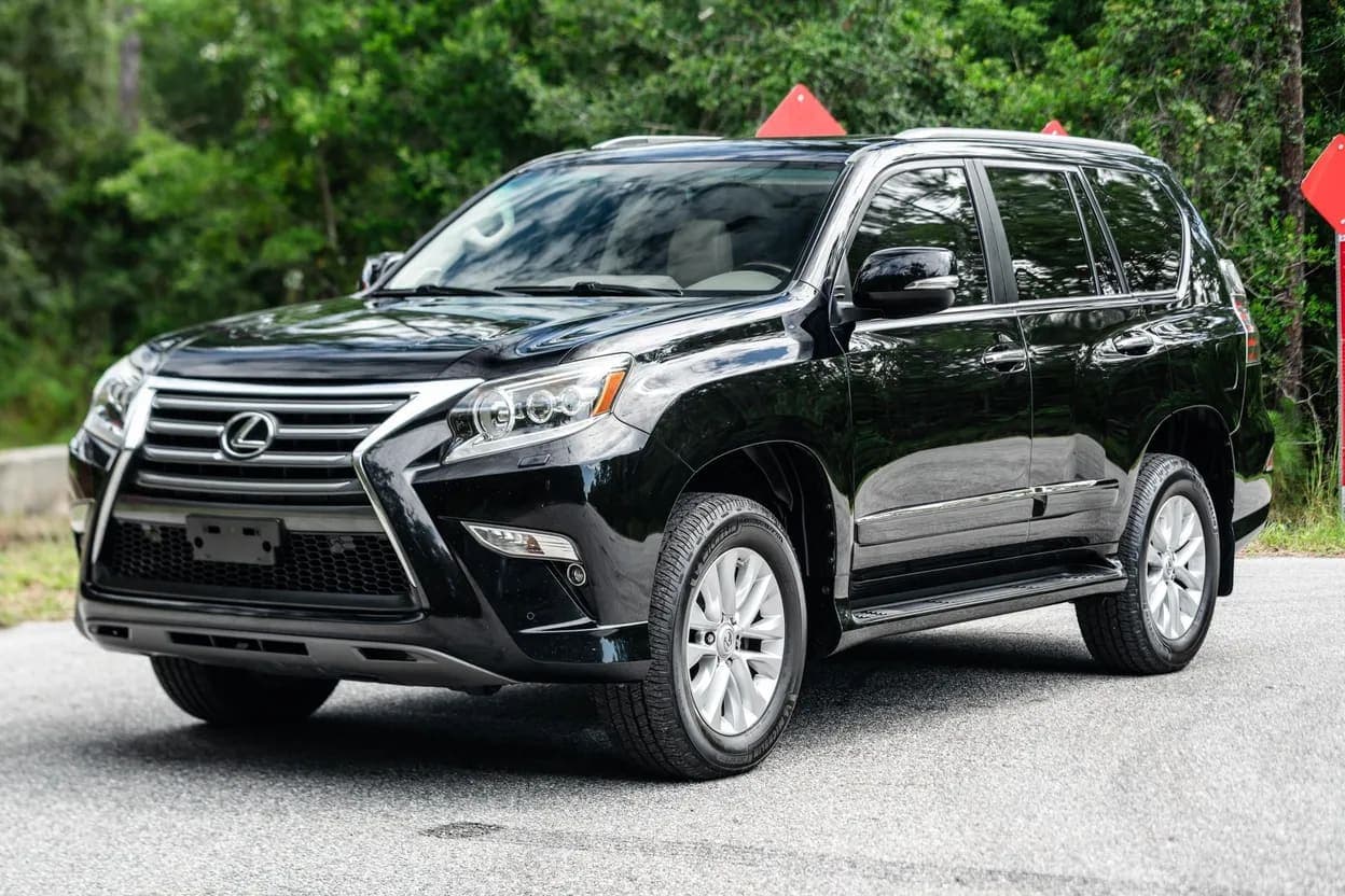 2017 Lexus GX 460, view