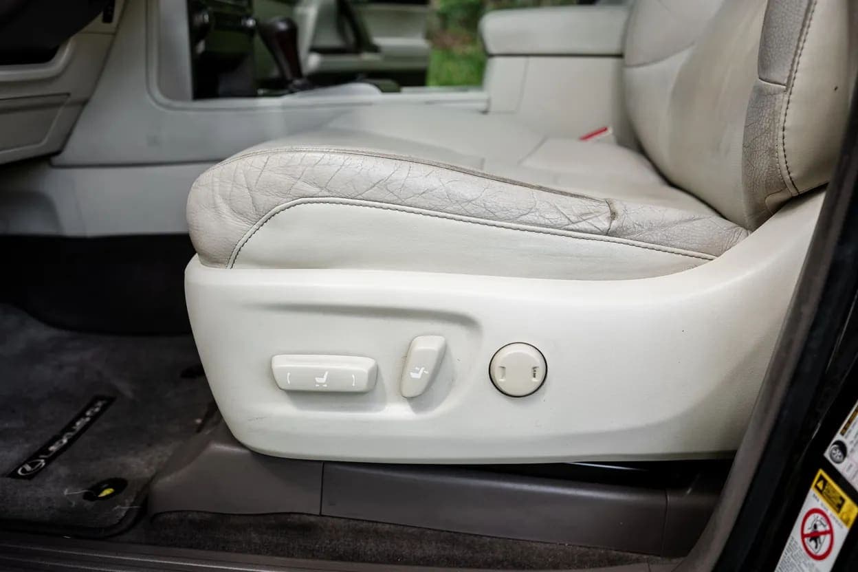 2017 Lexus GX 460, view