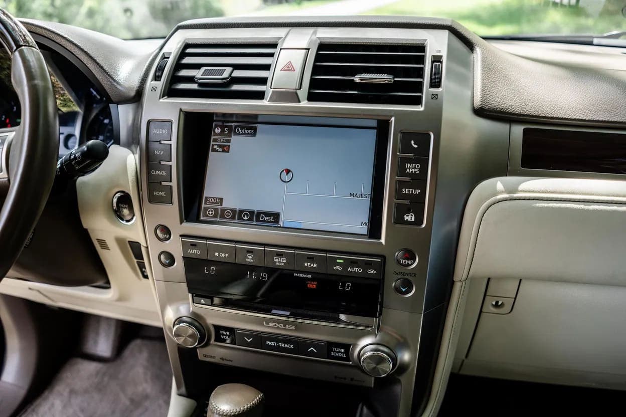2017 Lexus GX 460, view