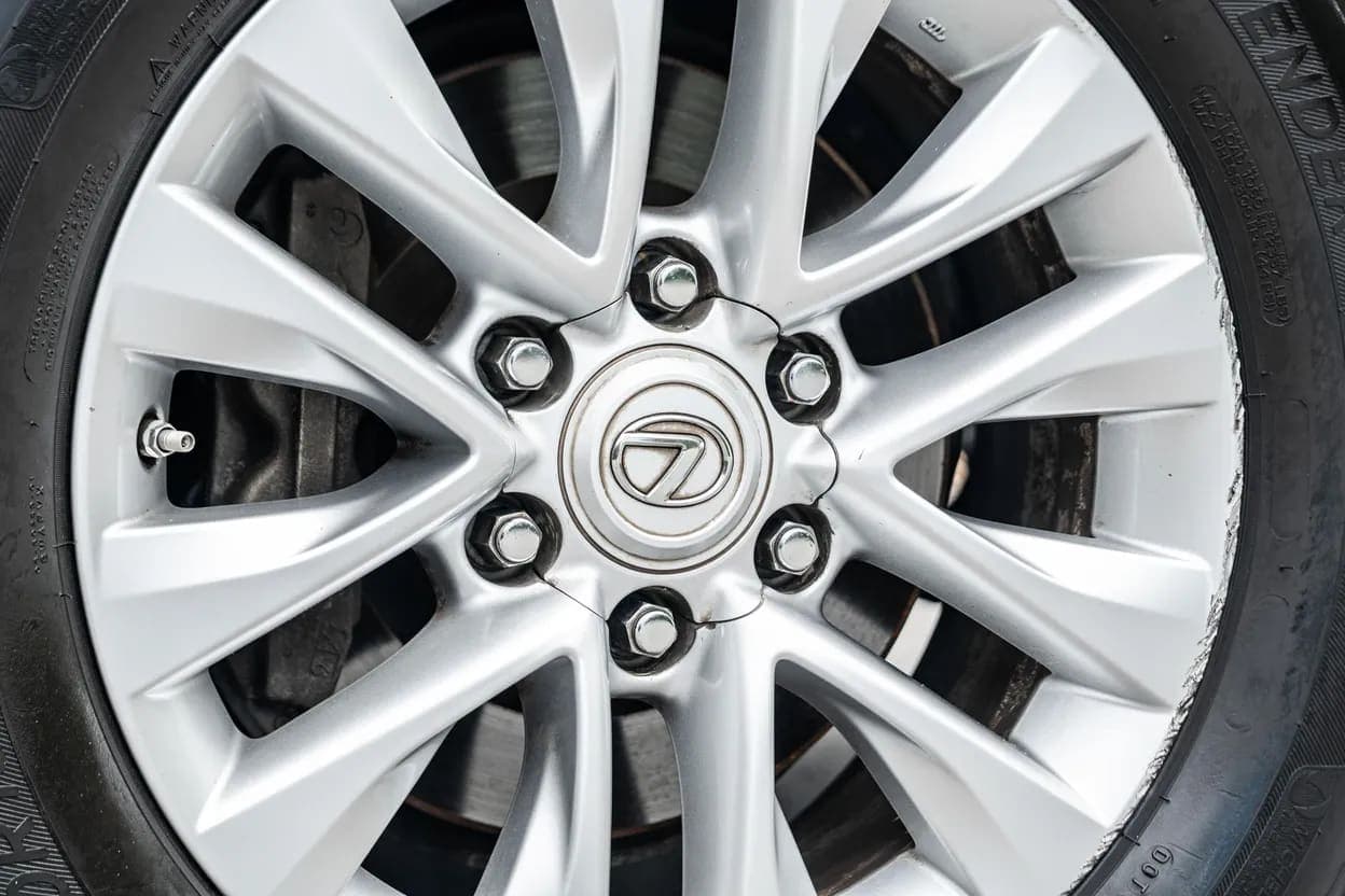 2017 Lexus GX 460, view
