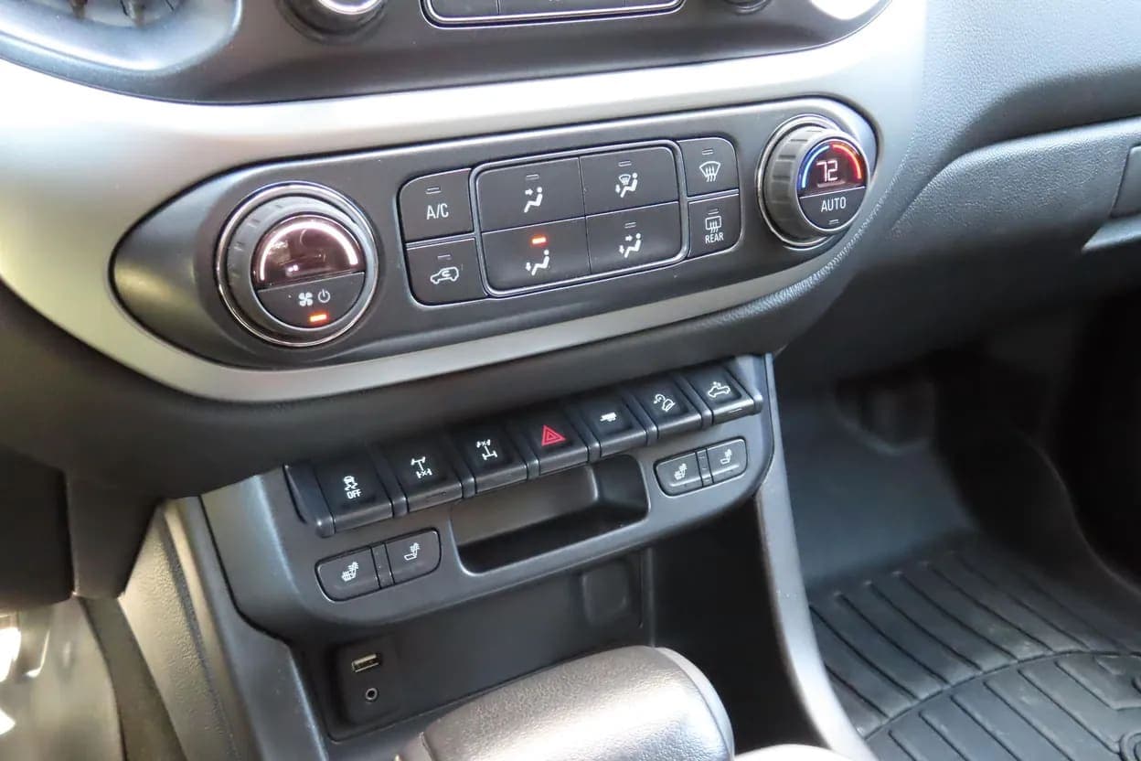 2018 Chevrolet Colorado ZR2, view