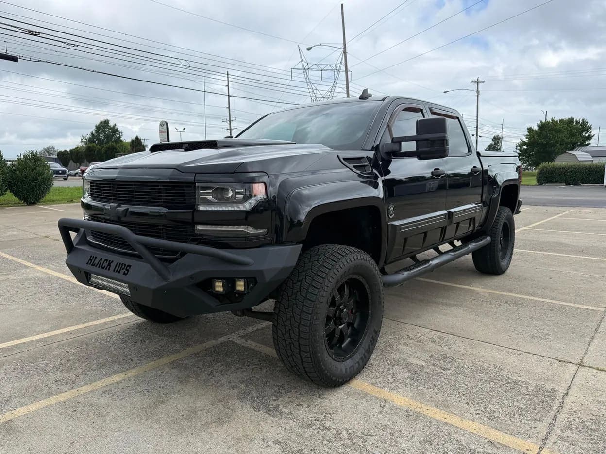 2018 Chevrolet Silverado 1500 LTZ, view