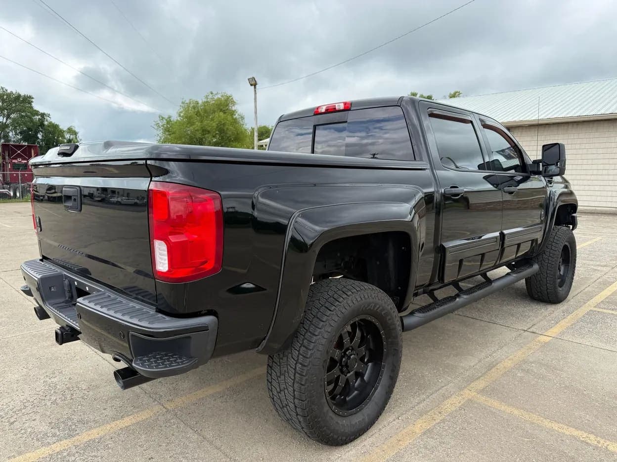 2018 Chevrolet Silverado 1500 LTZ, view