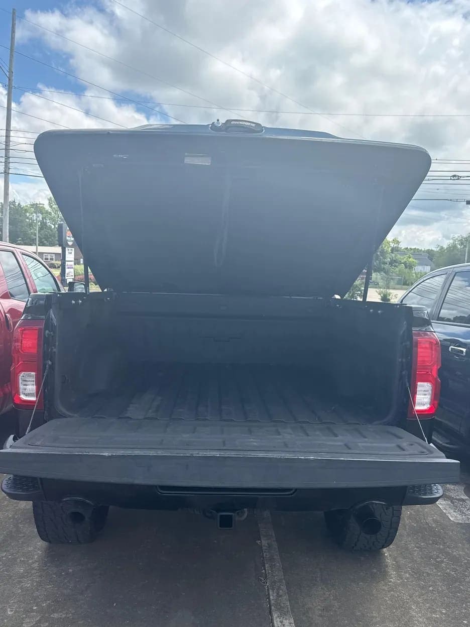 2018 Chevrolet Silverado 1500 LTZ, view