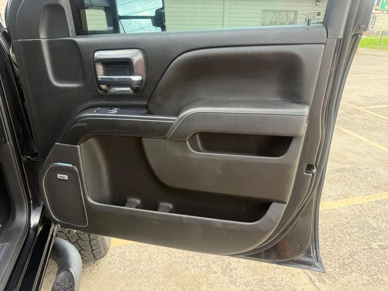2018 Chevrolet Silverado 1500 LTZ, view