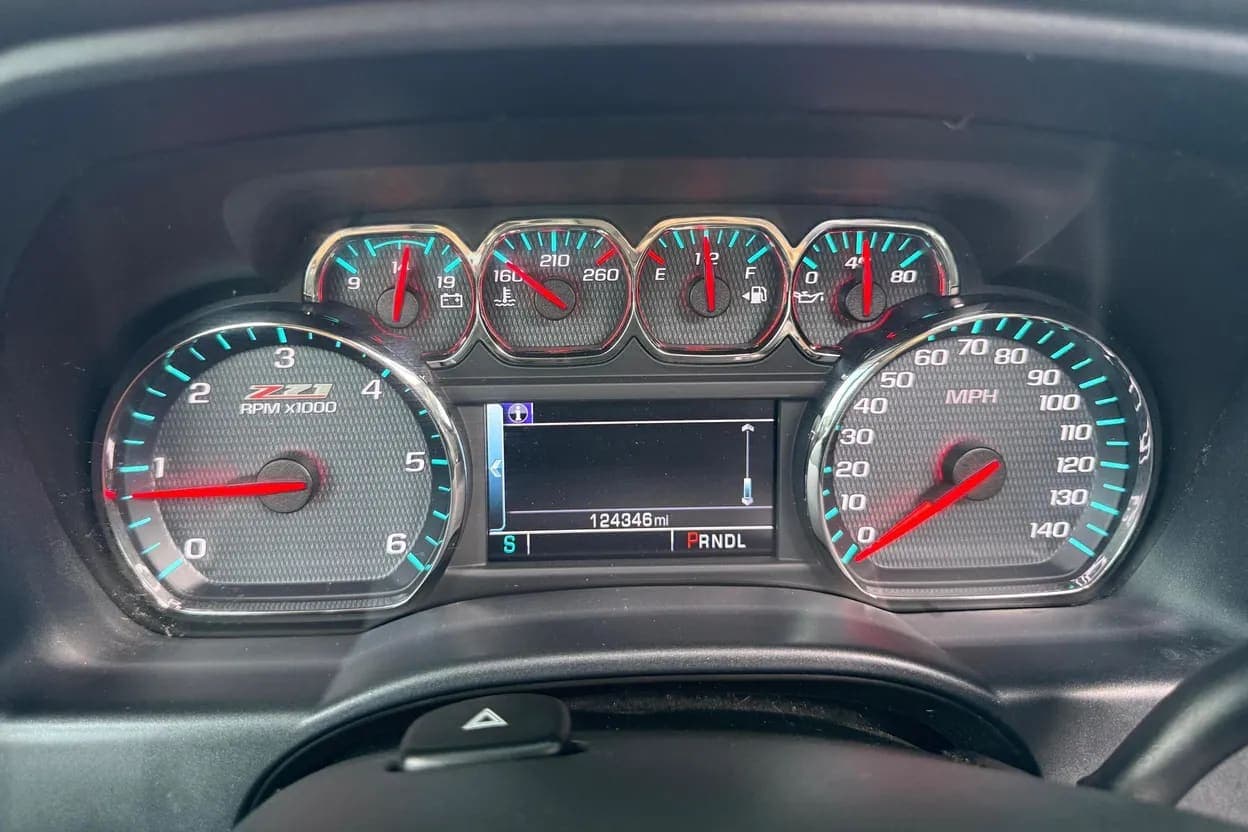 2018 Chevrolet Silverado 1500 LTZ, view